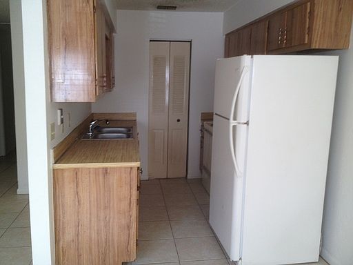 2nd image of 1213 NW 39th Ave APT A4