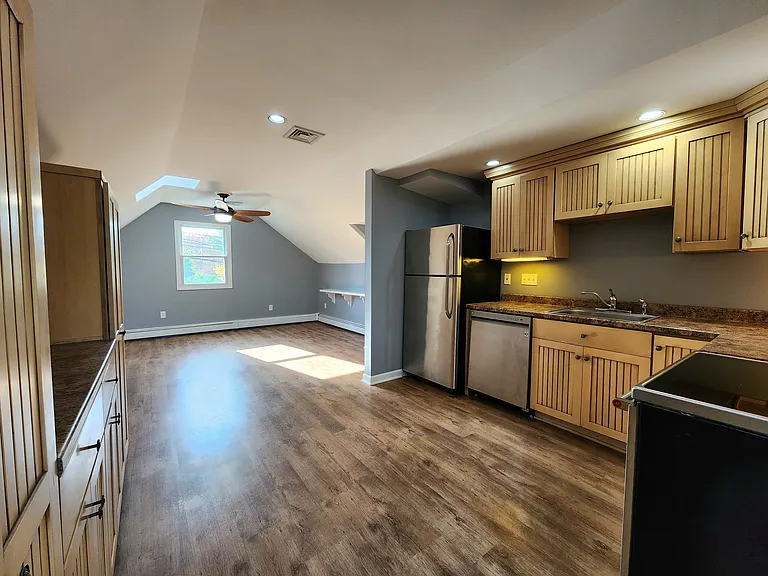 4994 Madison Ave — Photo 6