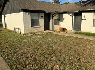 623 Smith Ter #623, Bedford, TX 76021
