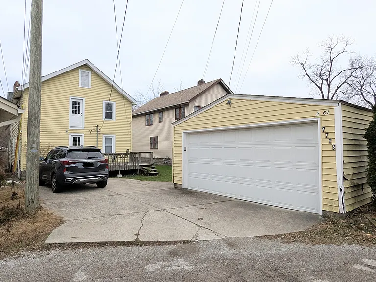 2761 Indianola Ave #2761 — Photo 14