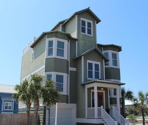 21 Seahorse Circle W