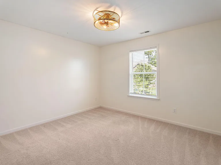 855 Ember Dr — Photo 25