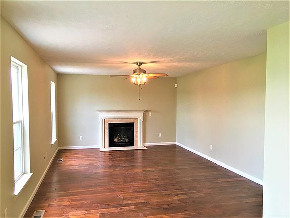 4th image of 3611 Yellow Finch Way