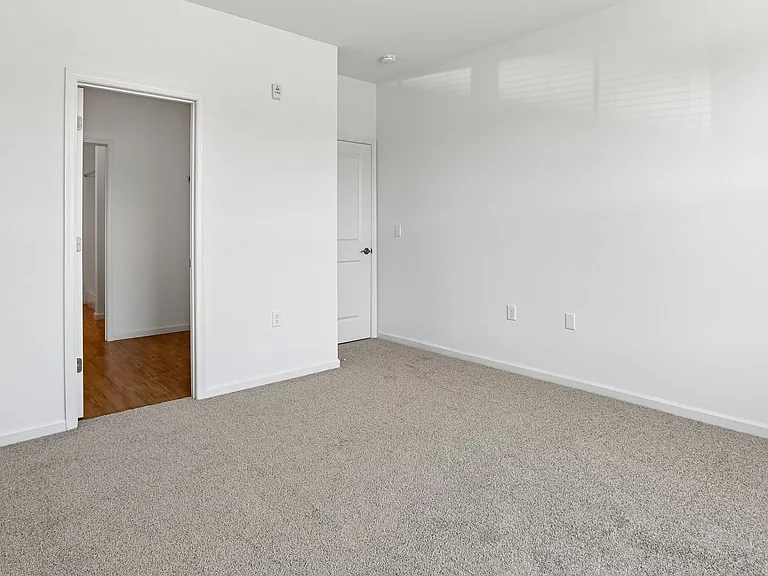 Park West Apartments — Photo 50