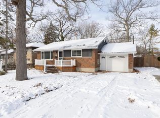 1282 Cathcart Blvd, Sarnia, ON N7S 2H8