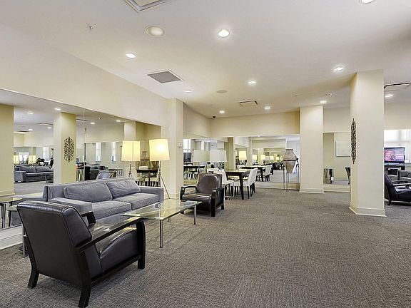 5th image of 1202 Canal St #267