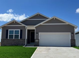 7114 S 205th Ave, Gretna, NE 68136