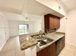 215 SW 117th Ter #14104, Hollywood, FL 33025