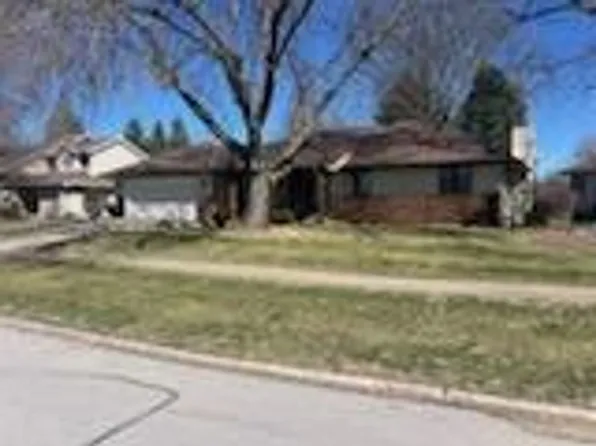 1428 Edgewood Dr, Pella, IA 50219