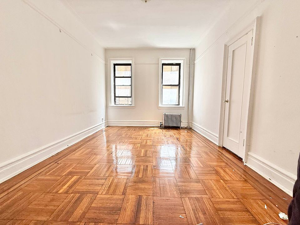 1st image of 146 E 18th St Unit 3G