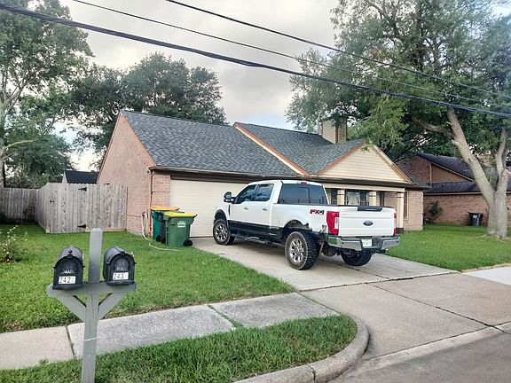 2nd image of 2430 Shady Bend Dr