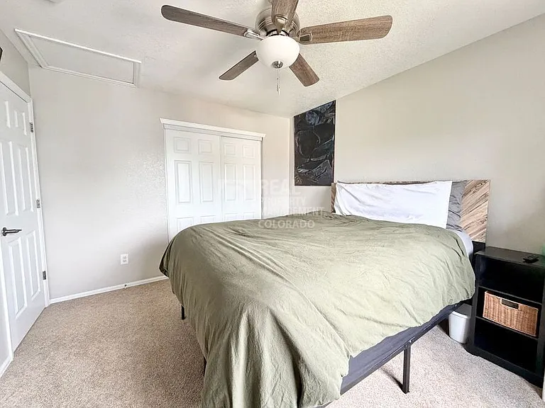 2229 Hyacinth Rd — Photo 14