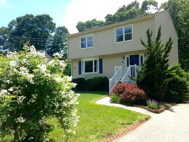 Spacious 3 Bedroom, 2 1/2 bath Colonial. 1728 square feet all freshly painted with warm colors, new Hickory flooring and new car