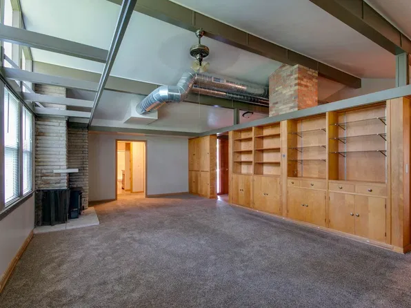 1841 Elaine Dr, Manhattan, KS 66502