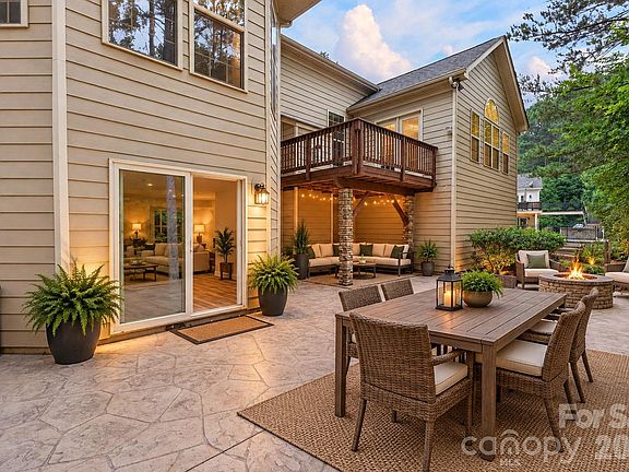 5th image of 237 Ashmore Cir