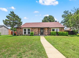 501 Pico St, Cedar Hill, TX 75104