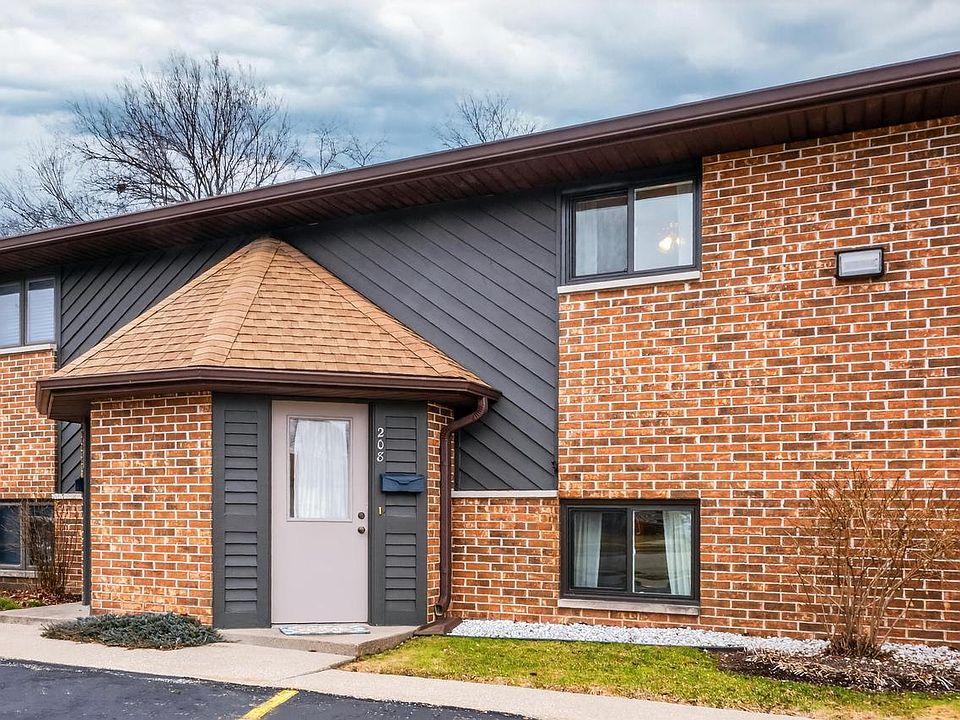 1st image of 637 Meadow LANE #208