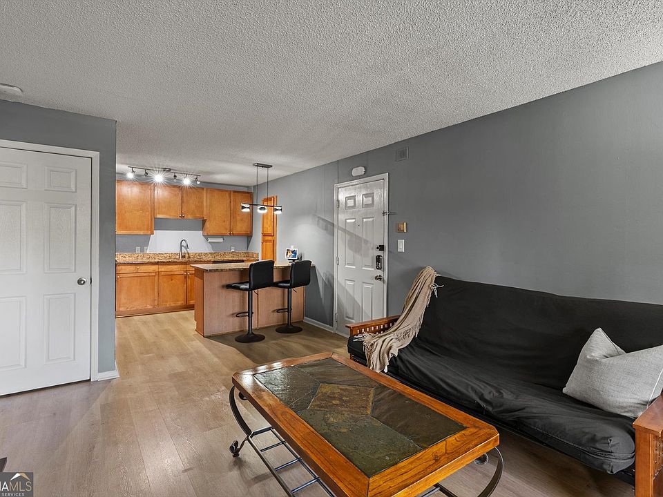 1st image of 2657 Lenox Rd #L-163