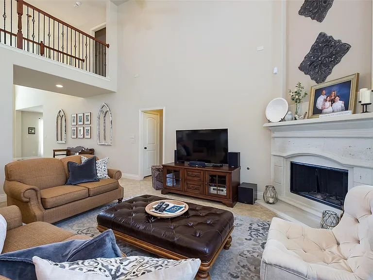 27707 Lodgemist Ct — Photo 11