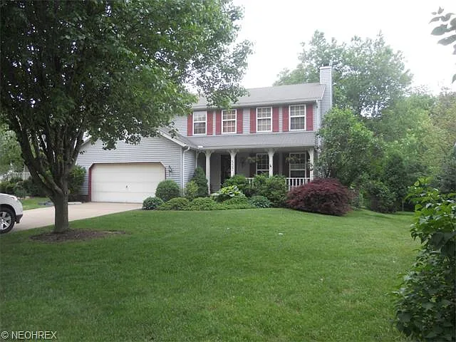 537 Picadilly Cir photo 1