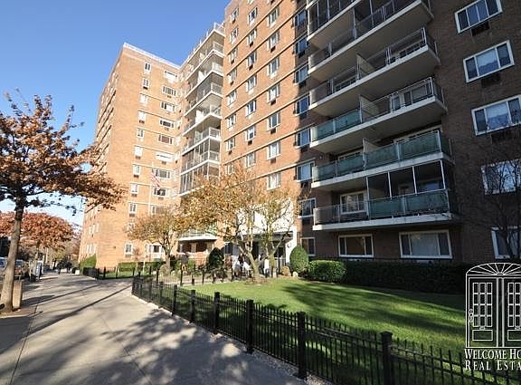 3rd image of 39-65 52nd St APT 1H