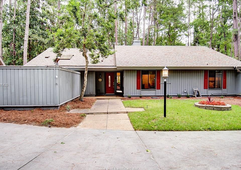 1st image of 25 Sweetbay Ln
