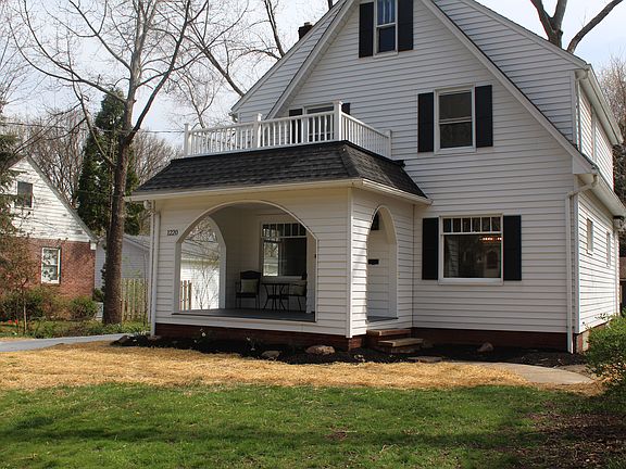 3rd image of 1220 Falls Ave