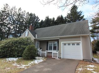 11 Bilodeau Pkwy, Burlington, VT 05401