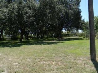 109 Heath St, Hico, TX 76457