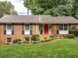 210 Beverly Pl, Greensboro, NC 27403
