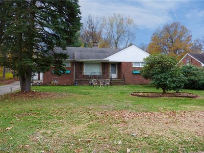 25846 Highland Rd, Richmond Heights, OH, 44143