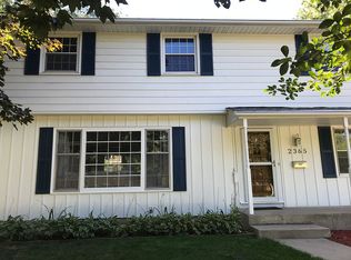 2365 Cavell Ave N, Golden Valley, MN 55427