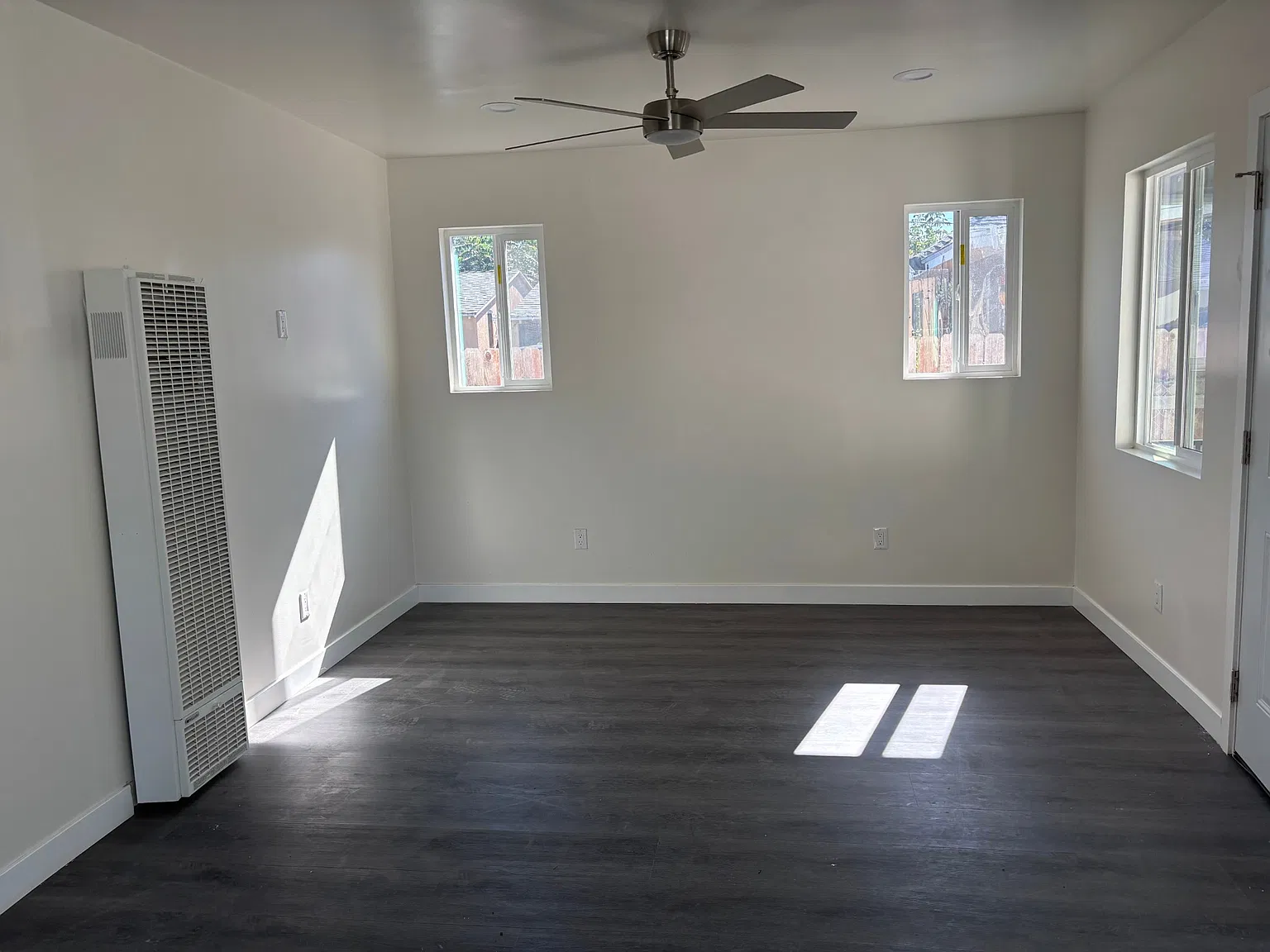3 bed, 1500 sqft, $3,500 — Photo 2