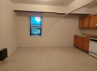 33 Central Ave BASEMENT B, Staten Island, NY 10301