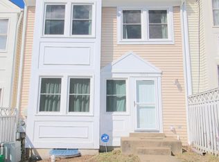 12173 Salemtown Dr, Woodbridge, VA 22192