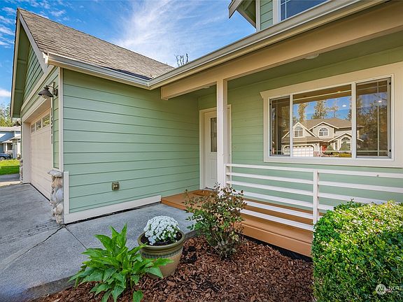 4th image of 1571 Fruitland Drive