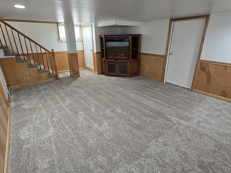 819 Sheridan St — Photo 11