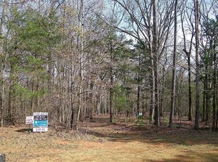 25 Benjamin Brown Ct, Elberton, GA 30635