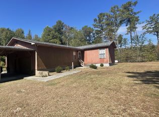 275 Wineson Dr, Pembroke, NC 28372