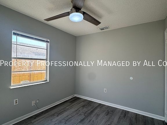 5th image of 1424 Moonlite Dr