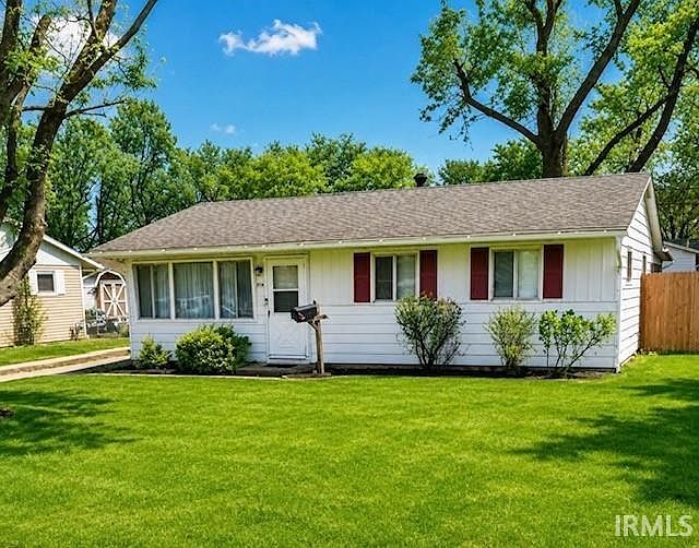 1st image of 714 N Knight Cir