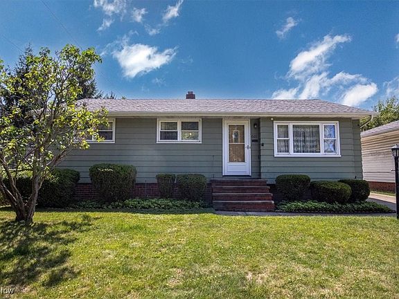 2nd image of 601 Judie Dr