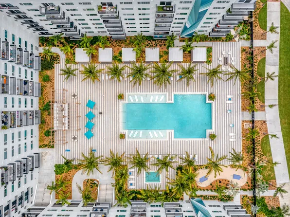 Marina Walk Apartments
