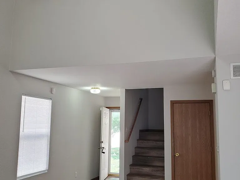 7319 SW 23rd St — Photo 8