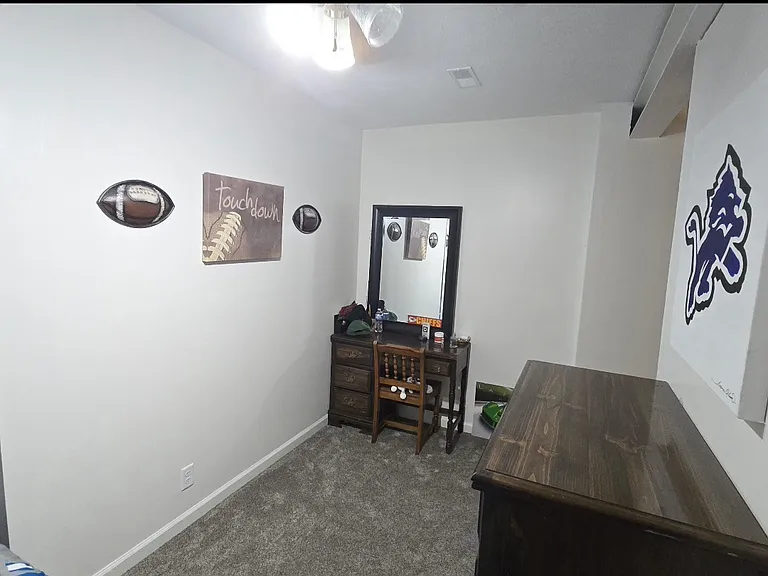 531 S 215th St — Photo 23