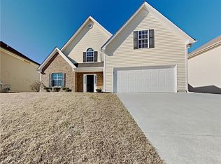 5861 Colonnade Dr, Rex, GA 30273