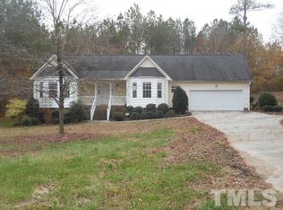 456 Victoria Hills Dr S, Fuquay Varina, NC 27526