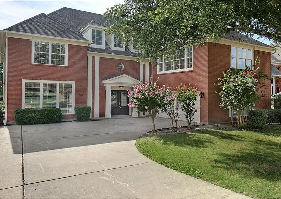 1st image of 2809 Wyndham Ln