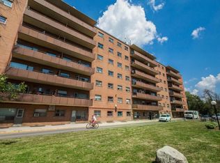 1051 Seneca Ave, Mississauga, ON L5G 3X6