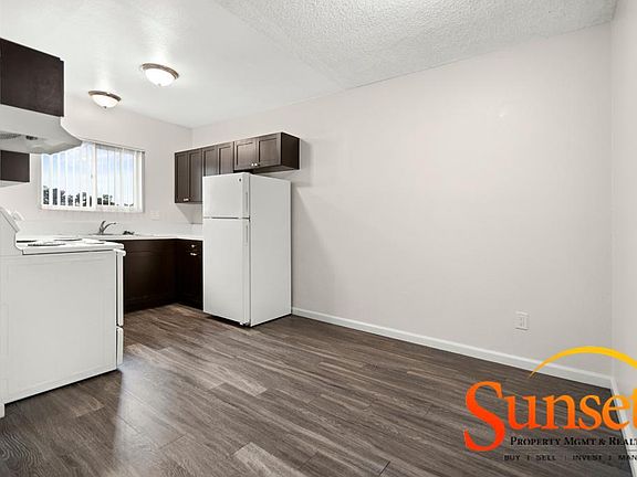 Dining Room/Kitchen